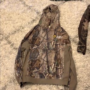 Sitka, scent blocker, and mossy oak pullovers
